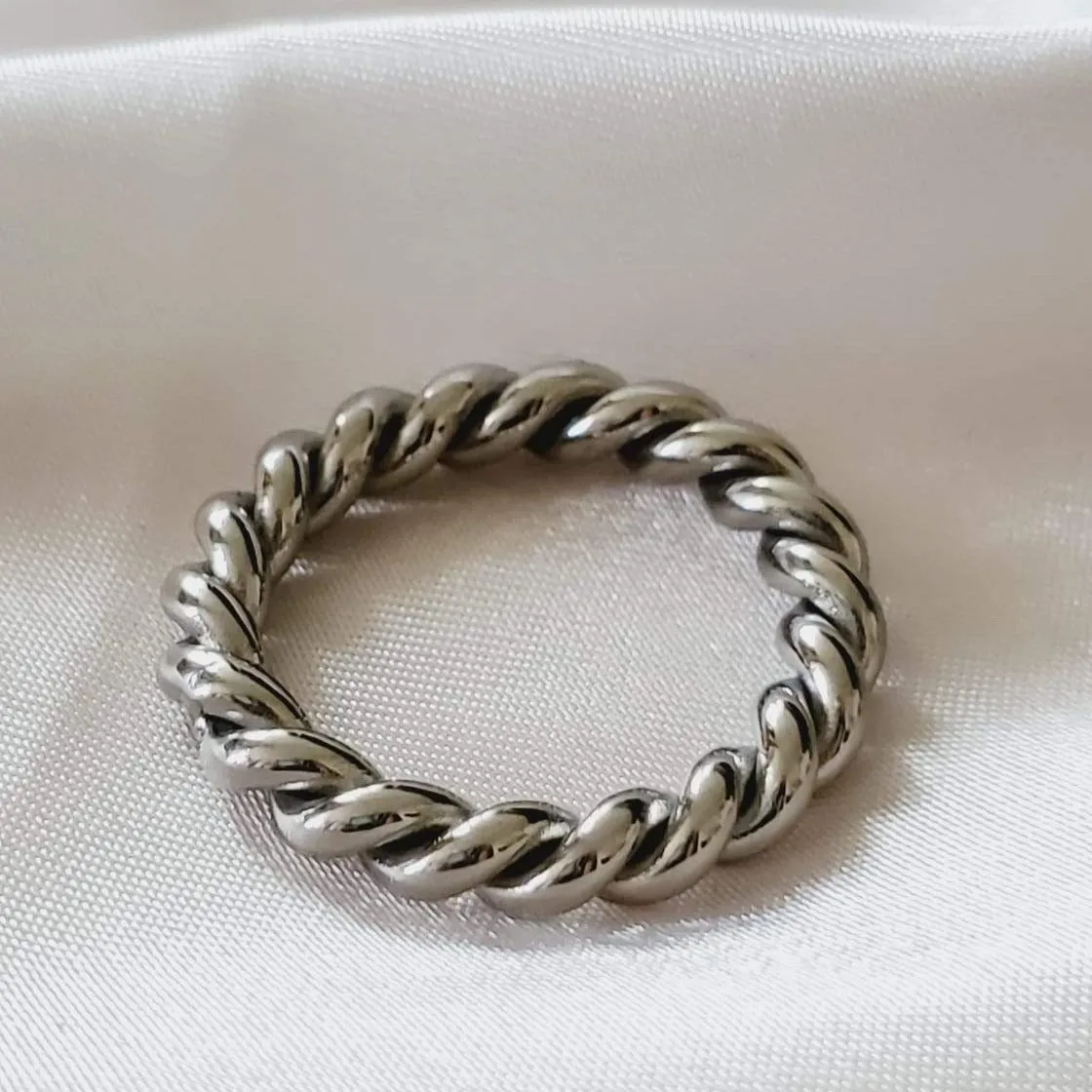 Fransuas Ring